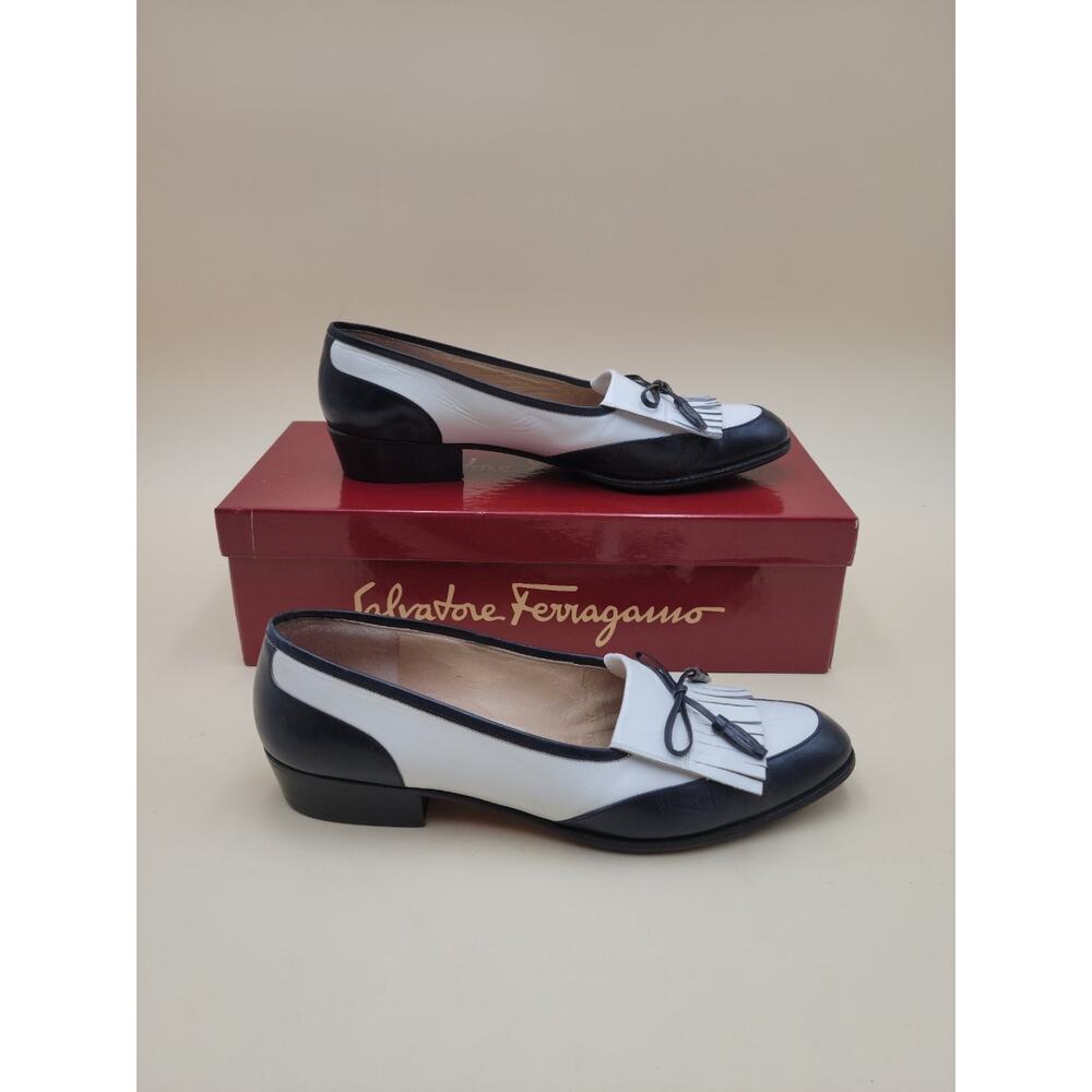 Vintage Salvatore Ferragamo 7 2A Black Leather Kiltie Tassel Loafer Flat Italy - Picture 4 of 12
